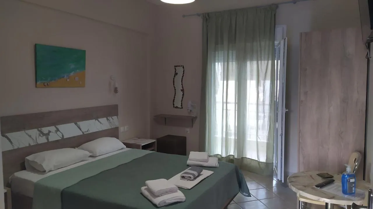 La Mer Rooms Peraia Peraía